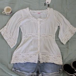 Fourtys White Crochet Peasant Blouse